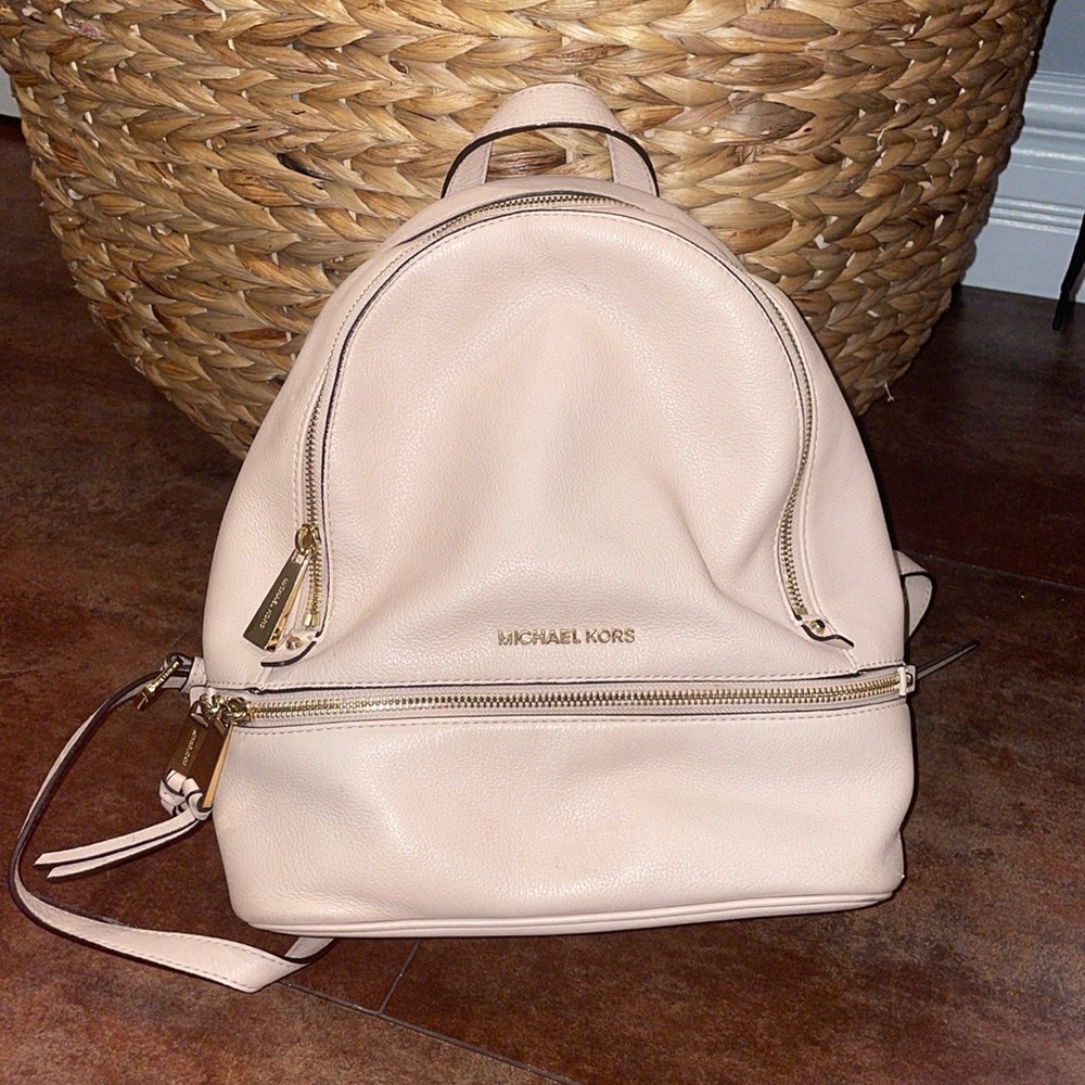Michael Kors light pink leather medium backpack